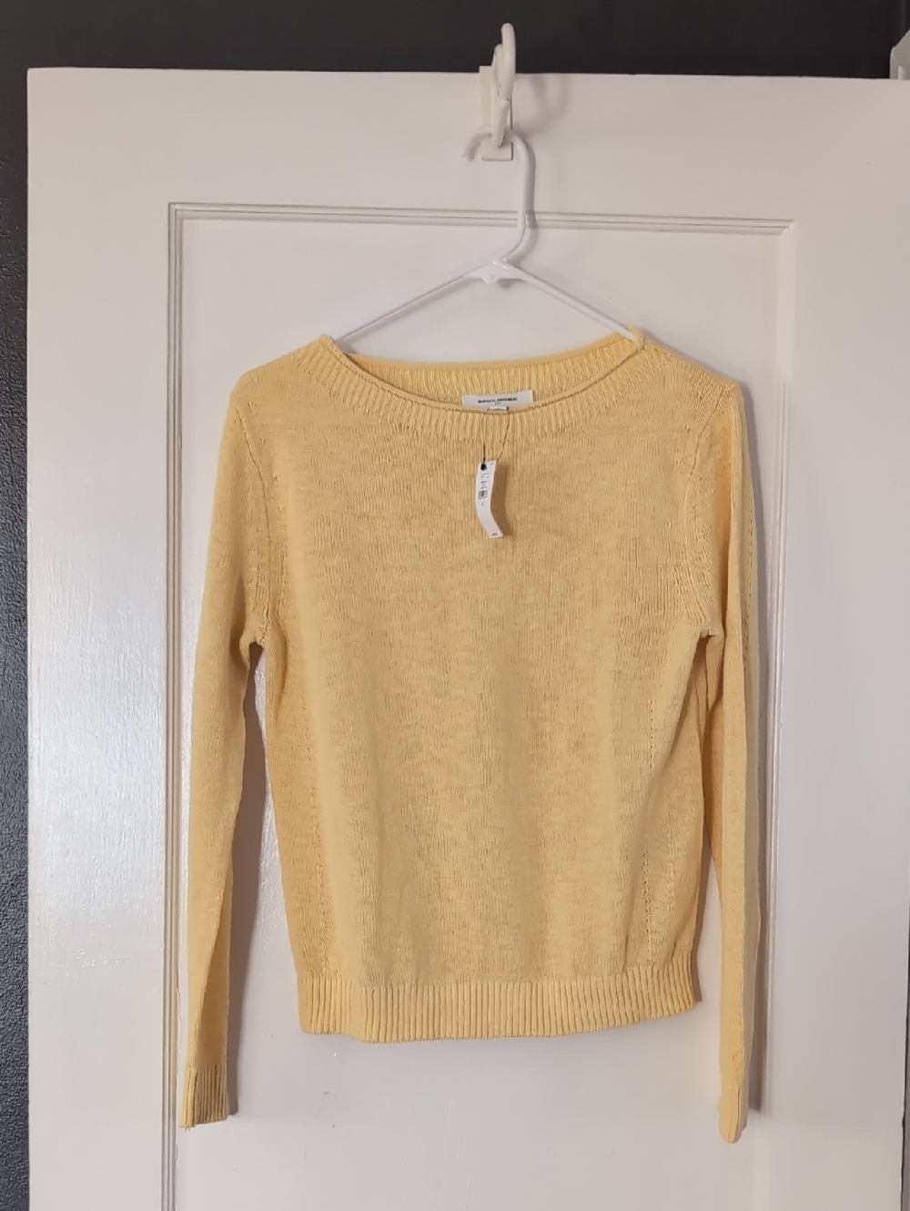 Banana Republic Pale Yellow Crewneck Sweater, Size Small, NWT